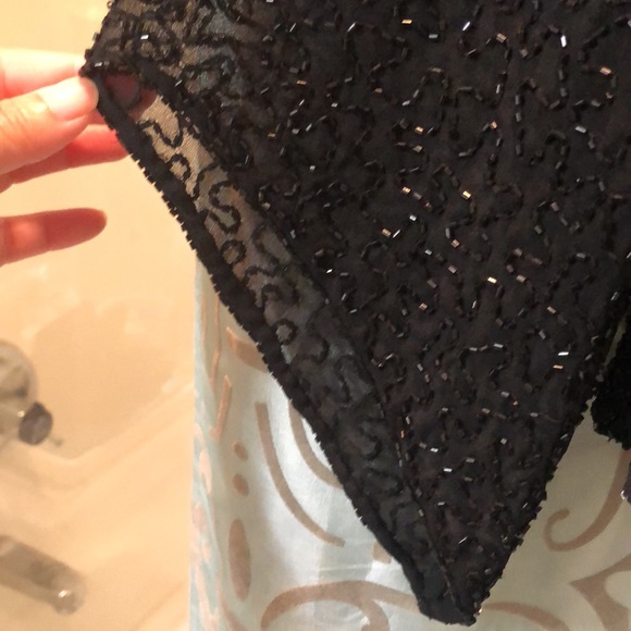 **Beaded top - Picture 4 of 4